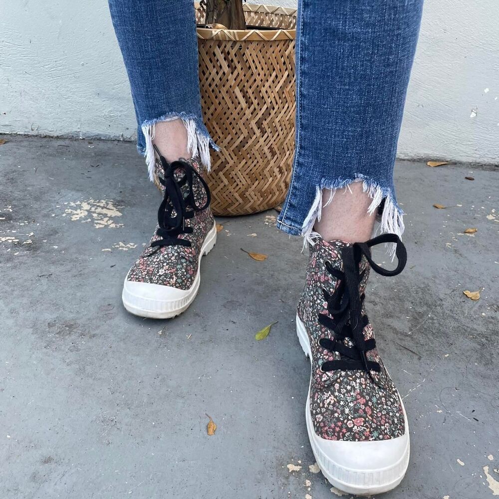 Kohl’s Brand High Top Floral Sneakers